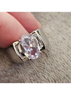 TRÏBE Elegant Silver Oval Gemstone Ring Size 7